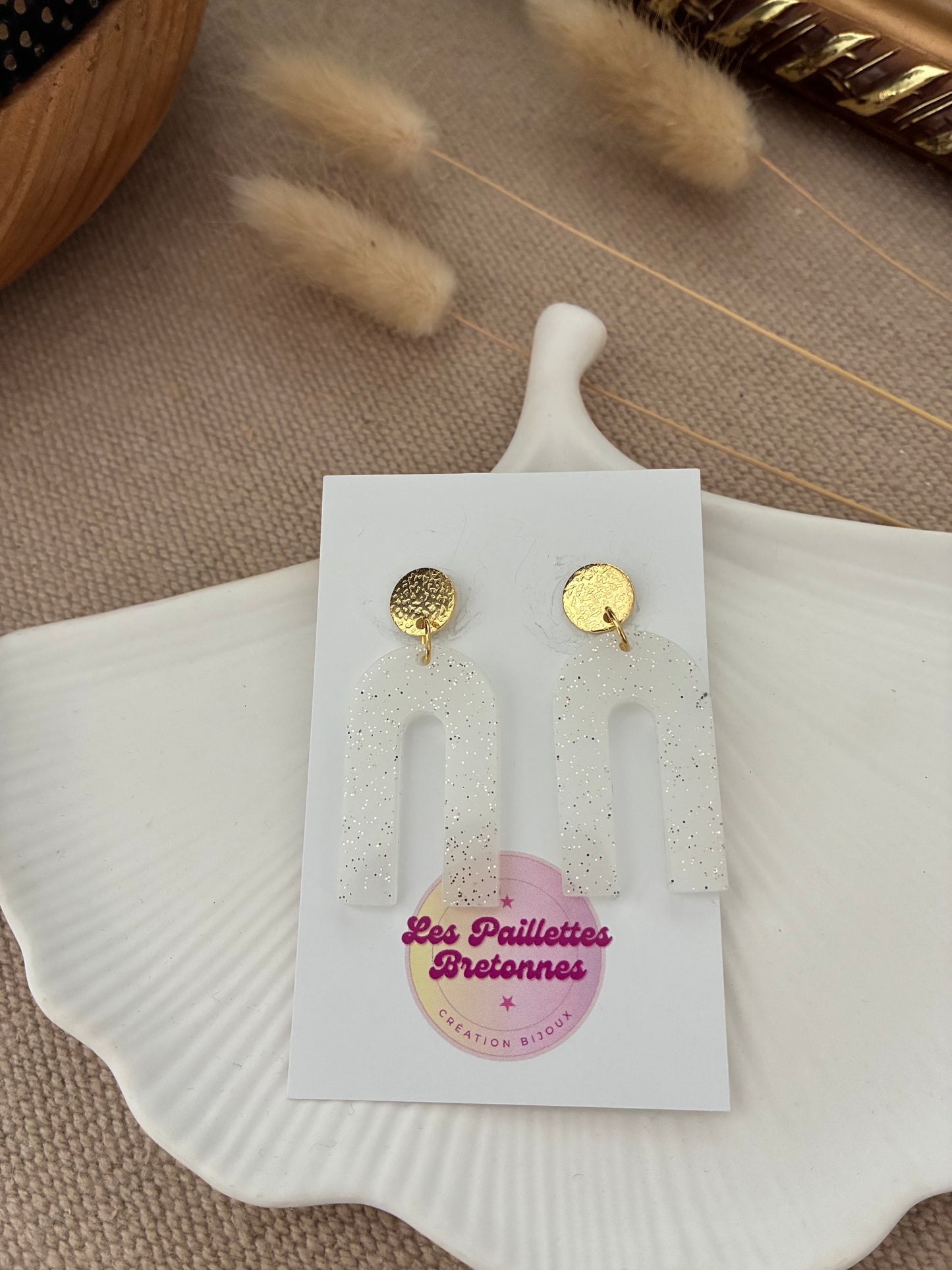 Dailie’s Arches blanches