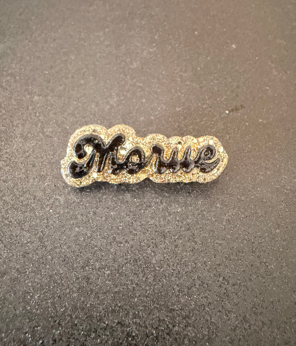 Broche Message