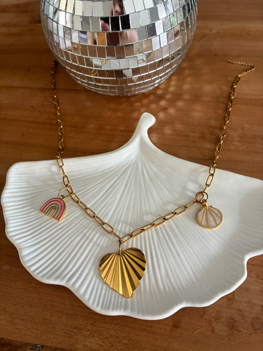Collier doré coeur arc en ciel