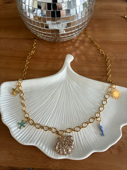 Collier doré coquillages étoiles