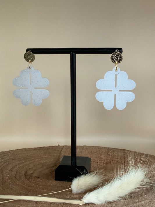 Dailie’s Fleurs blanches
